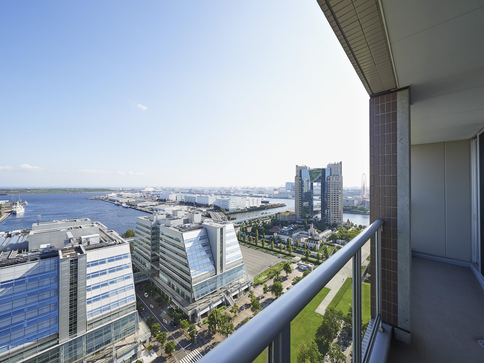 Sotetsu Grand Fresa Tokyo-Bay Ariake Hotel Bagian luar foto